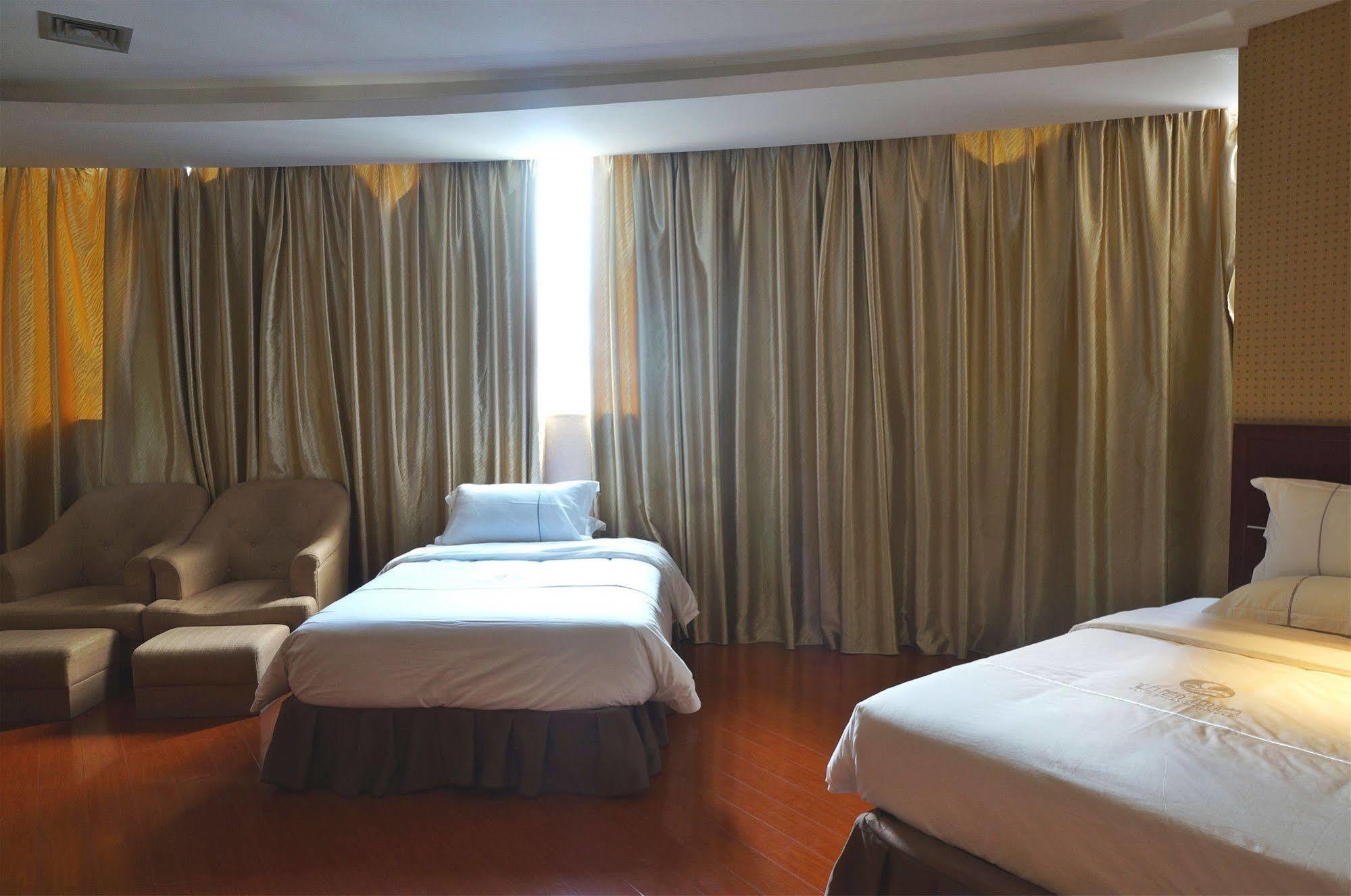 Zhongda Jindu Hotel 広州 エクステリア 写真